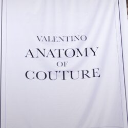 canli-izleyin:-valentino-ilkbahar/-yaz-2022-haute-couture-show