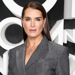 ￼brooke-shields-kendi-vucudunu-elestirerek-yillar-gecirmenin-bir-zaman-kaybi-oldugunu-soyluyor