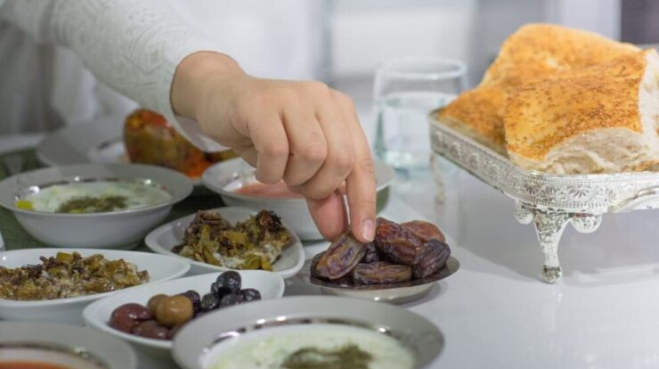 saglikli-iftar-nasil-olmali,-oruc-neyle,-nasil-acilmali?-15-oneri