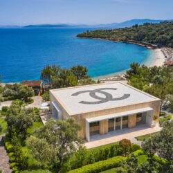 chanel’in-bodrum’daki-sezonluk-butigini-kesfedin