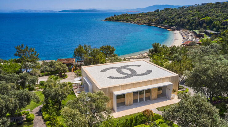 chanel’in-bodrum’daki-sezonluk-butigini-kesfedin