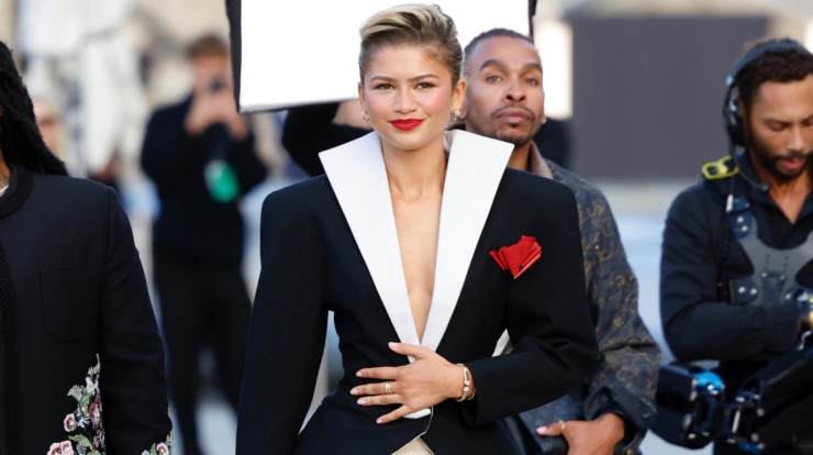 zendaya,-paris-moda-haftasi’nda