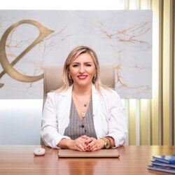 op-dr.-esra-cabuk-comert-yeni-yukselen-trend-ic-dudak-estetigi